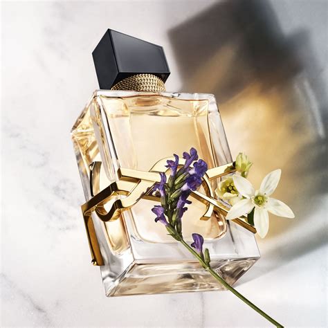 profumo yves saint laurent donna|Libre Eau de Parfum Donna di Yves Saint Laurent ≡ SEPHORA.